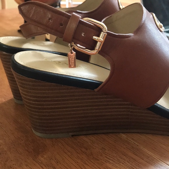 Coach Sandals - Picture 4 of 4